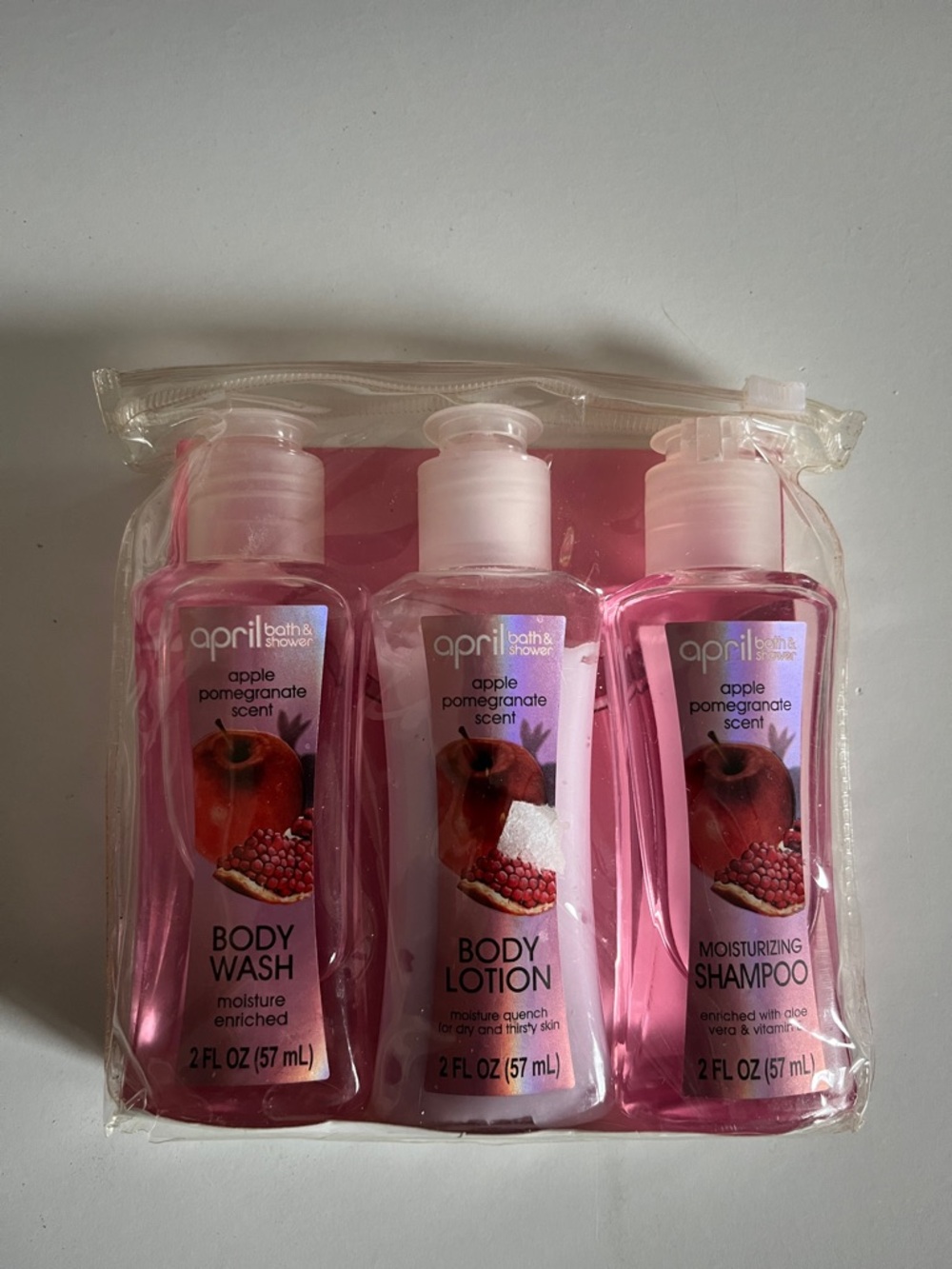 Apple Pomegranate Travel Body Care Set - Pink